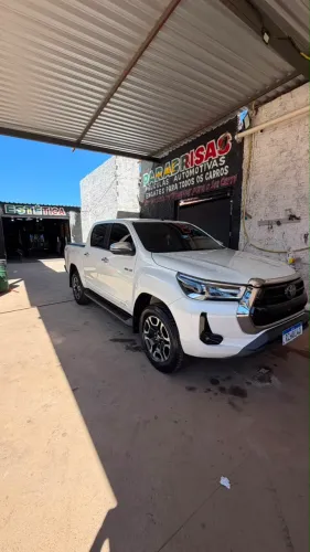 Toyota Hilux CD SRX 4X4 2.8 TDI 16V Diesel Aut. 2022