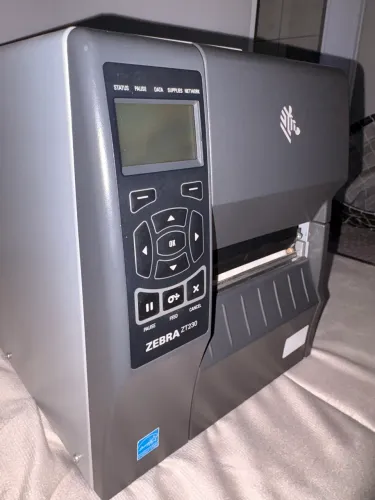 IMPRESSORA ZEBRA ZT230