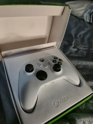 Controle xbox + pilha maxday