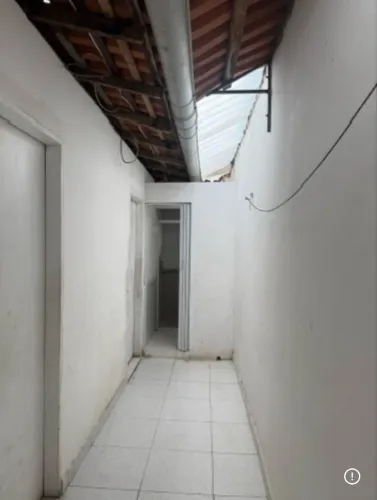 Casa na rua do socorrão - Centro