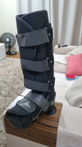 Bota Ortopédica Imobilizadora Longa Salvapé (Robofoot)
