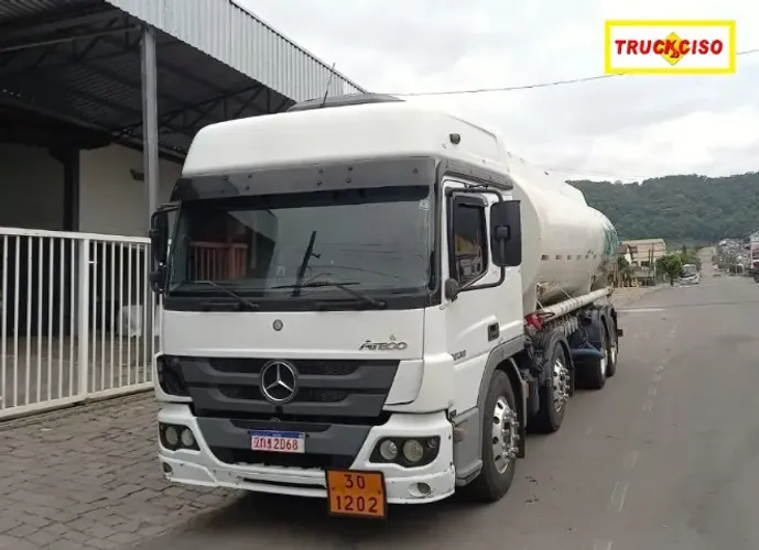 528. Mercedes Benz Atego 3030 Ano 2019