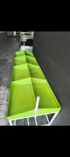 Vendo verdureiro novo 