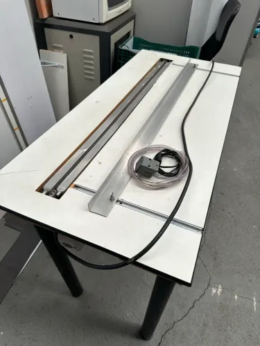 Mesa para dobrar acrílicos