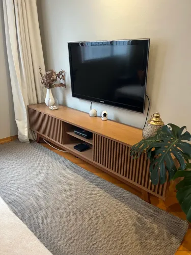 Rack TV Freijó 218cm