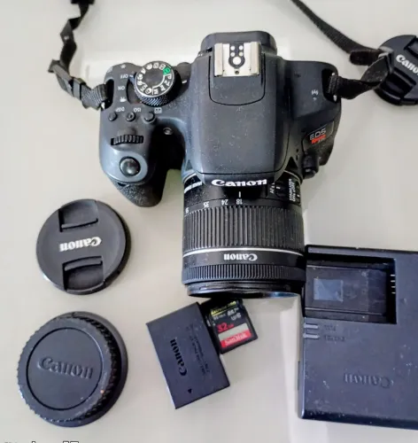 CANON T7I + ACESSÓRIOS