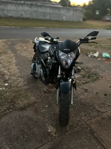Honda CB 300R 2014 | Documentação em Dia | Pronta para Rodar | R$ 12.500