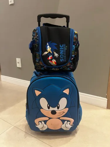Mochila Infantil com Rodinhas e Lancheira Térmica do Sonic