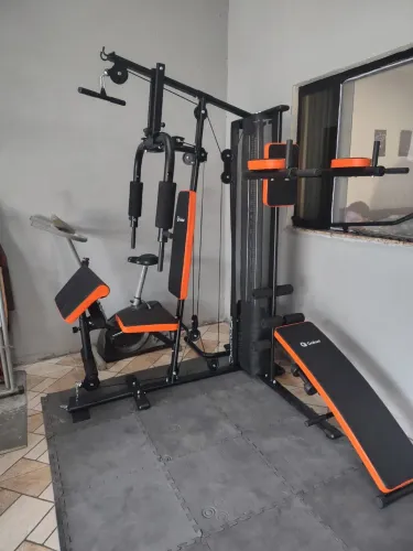Estação de musculação completa 65 kilos nova sem detalhes 