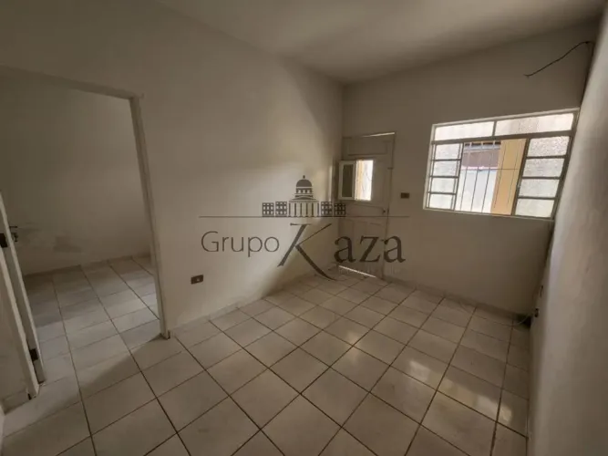 Edícula - Bosque dos Eucaliptos - 55m² - 1 Dormitório.