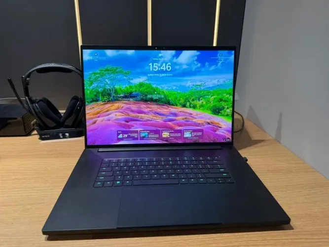 Notebook Gamer Razer Blade 18 - i9 - 48GB DDR5 - RTX 4090