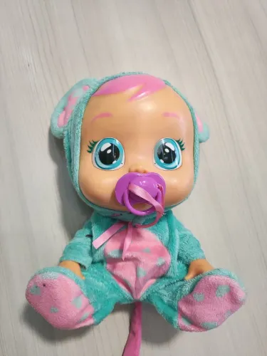 Boneca Cry Baby
