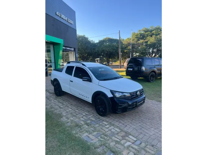 Volkswagen Saveiro Robust 1.6 Total Flex 16V CD 2024