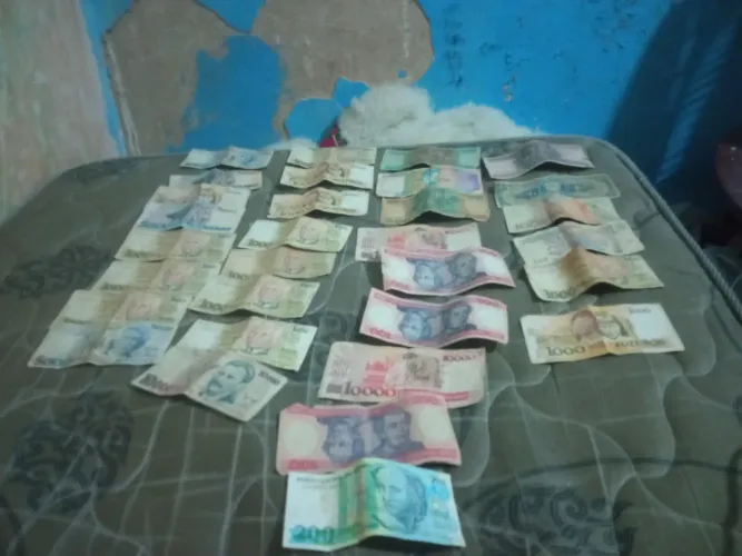 NOTAS ANTIGAS NAO SEI SE VALE QUEM QUISER MANDA MENSAGEM