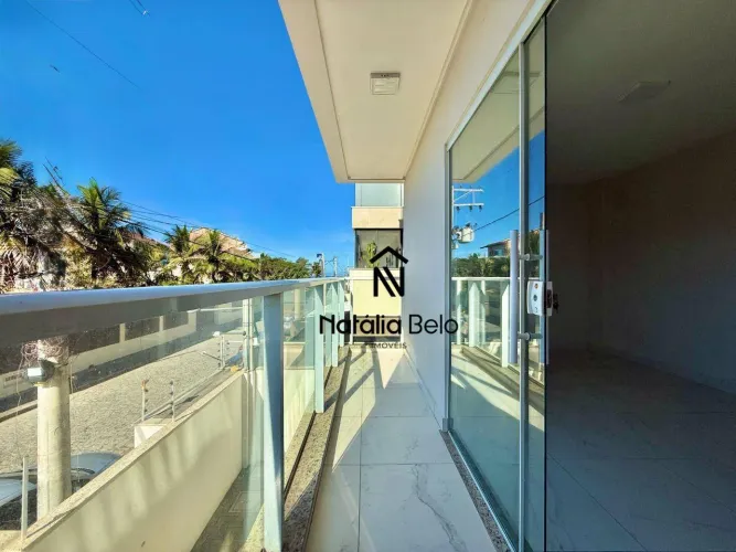 Apartamento com vista mar e elevador em Costazul