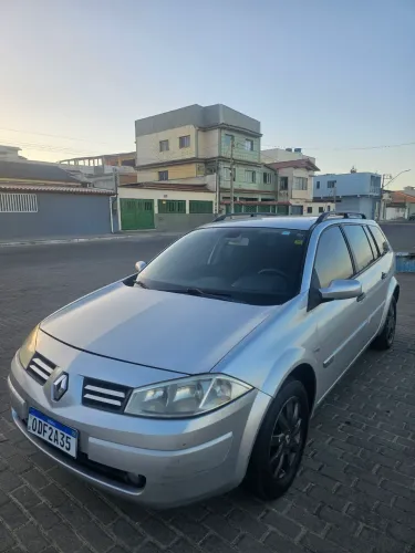 Renault Megane Grand Tour Dynam. Hi-flex 1.6 16V 2012