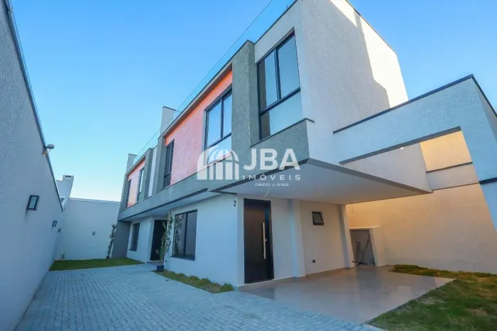 SOBRADO EM CONDOMINIO COM 128M²