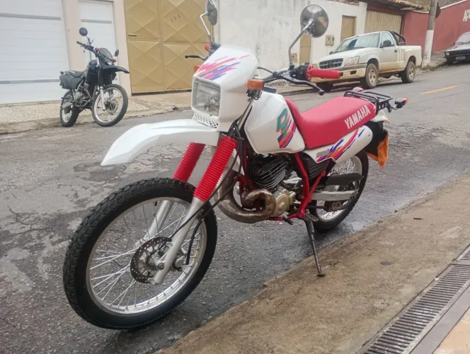 Dt 200
