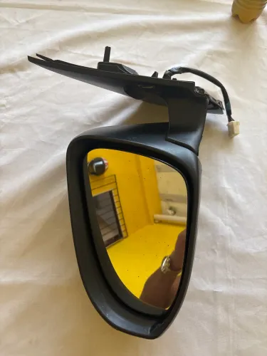 RETROVISOR DO ?COROLLA  XEI 18/18 /LE ?