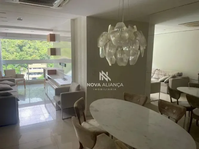 Apartamento com 3 quartos para alugar, 130 m² - Praia da Costa - Vila Velha/ES