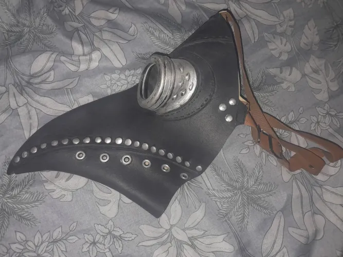 Mascara LaTeX Doutor Praga nova 