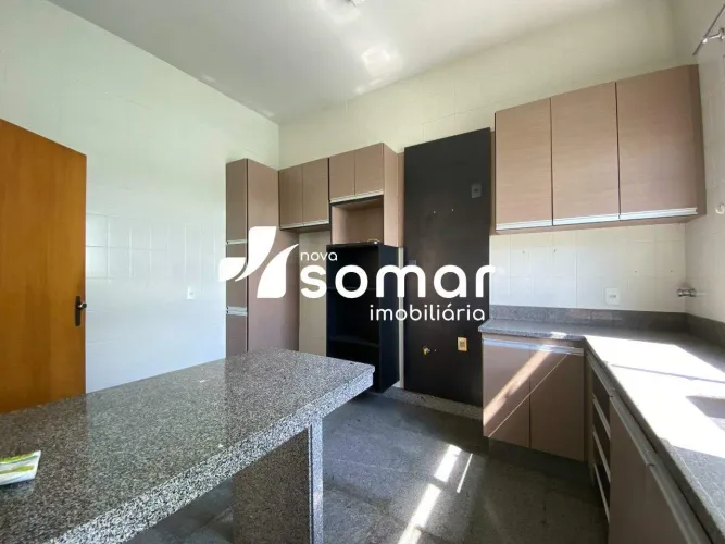 Apartamento para aluguel, 3 quartos, 1 suíte, 1 vaga, Centro - Divinopolis/MG