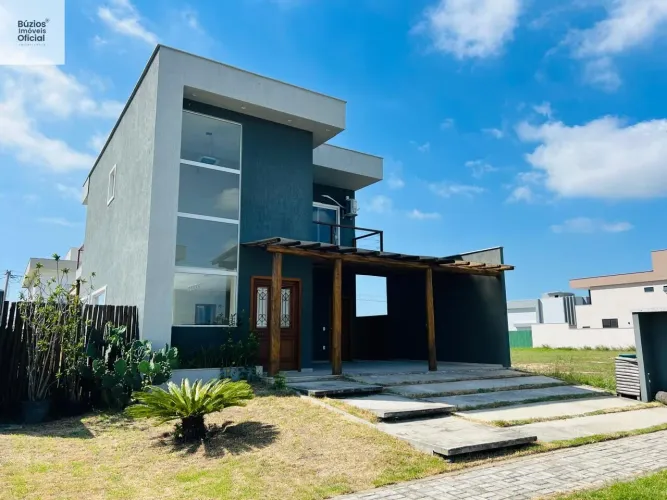 Casa em Condomínio Alphaville com 4 quartos e piscina privativa