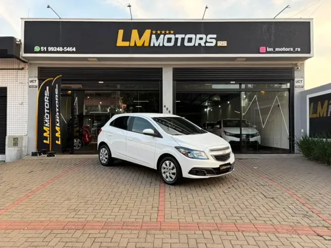 Chevrolet Onix Hatch LT 1.4 8V Flex Power Mec. 4P 2015