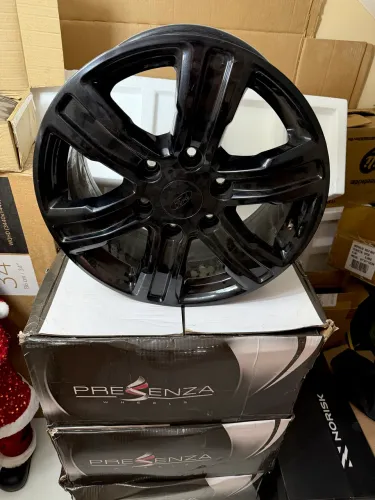 Vendo Rodas ARO 17 da Ranger!