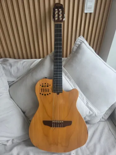 VIOLÃO GODIN MULTIAC ACS SA 