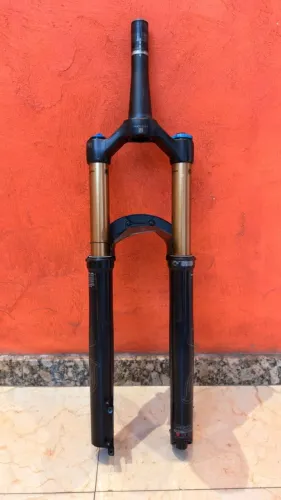 Suspensão FOX 34 Factory Kashima