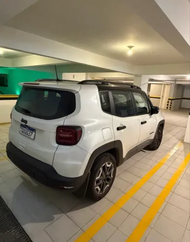 Jeep Renegade Altitude T270 1.3 TB Flex Aut. 2026