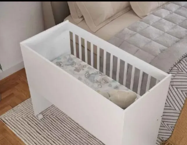 Mini berço pra neném