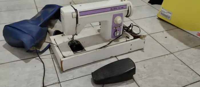Máquina de Costura