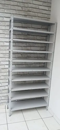 Vendo estante em aço