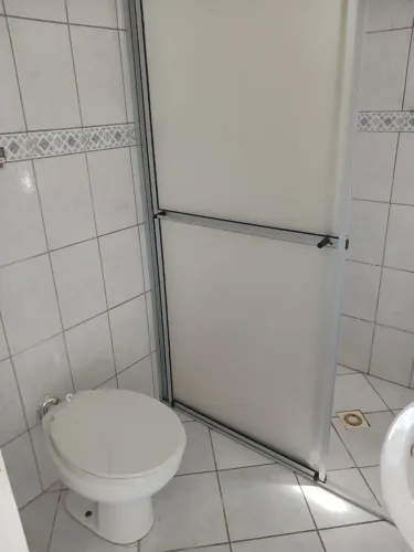 Alugo kitnet