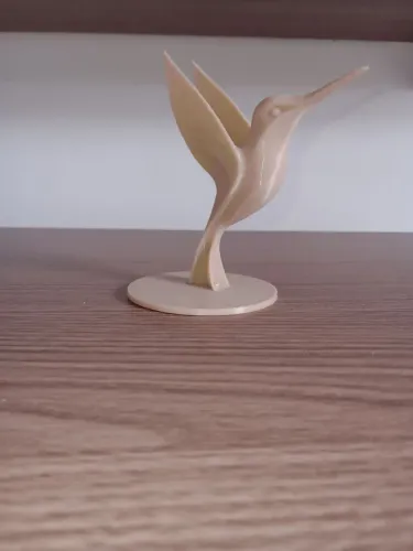 Estátua Pássaro Beija Flor ideal para Decoração de Ambientes Casa ou Escritório