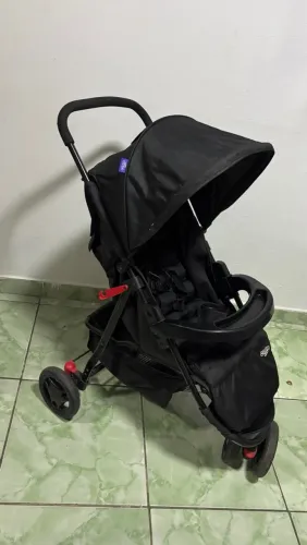 Carrinho de bebê cosco