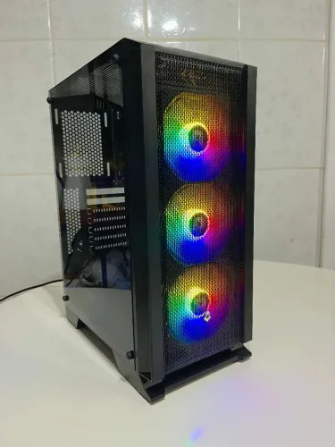PC GAMER RYZEN 16GB