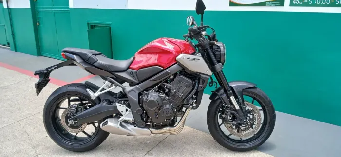 DM Veiculos Honda Cb 650 2024 Apenas 2mil km estado de zero!
