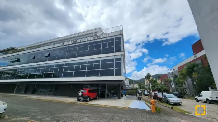 Sala Comercial em Saco Grande