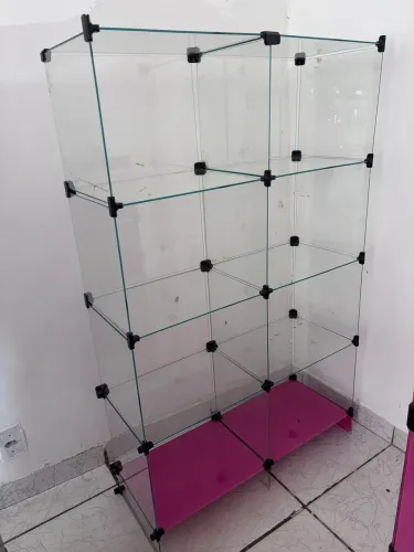 Prateleira de vidro