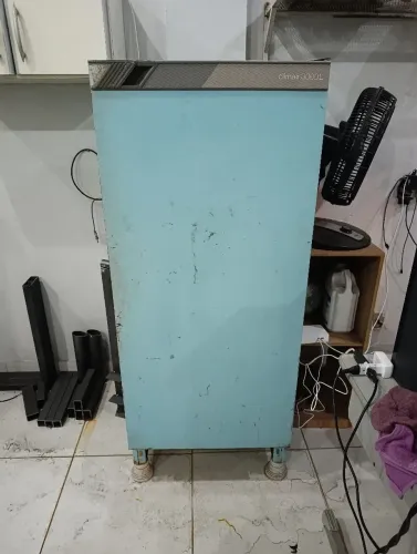 Geladeira gelando muito bem 127v