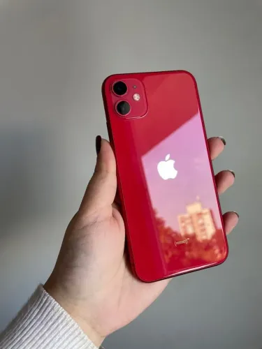 iPhone 11
