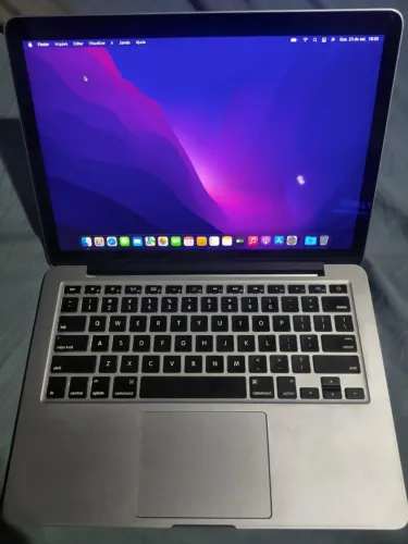 Macbook