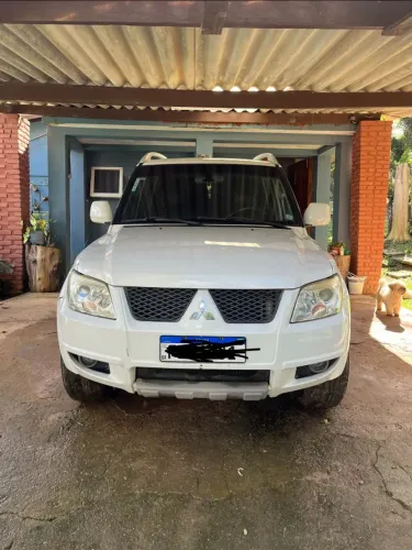Mitsubishi Pajero TR4 2.0 Flex 16V 4X2 Aut. 2013