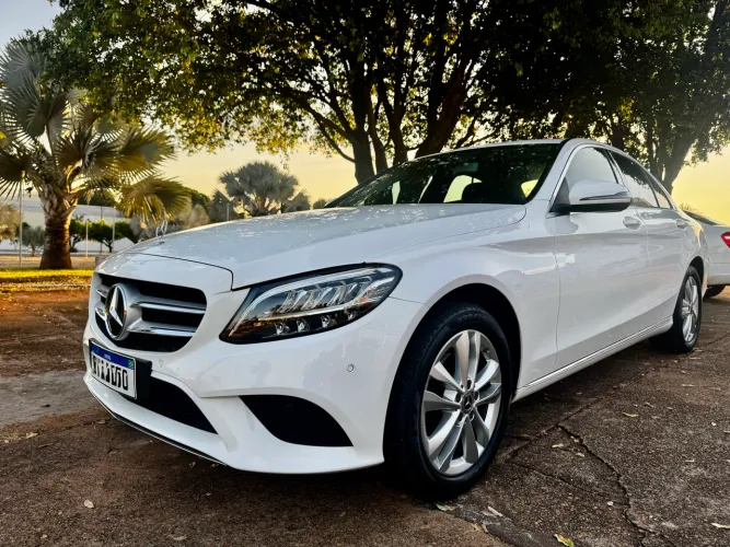 Mercedes-Benz C-180 CGI Exc. 1.6/1.6 Flex TB 16V Aut. 2019