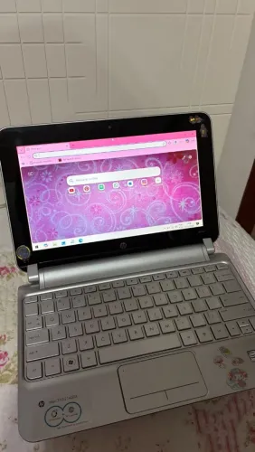 Netbook Rosa HP Mini 210-2145DX