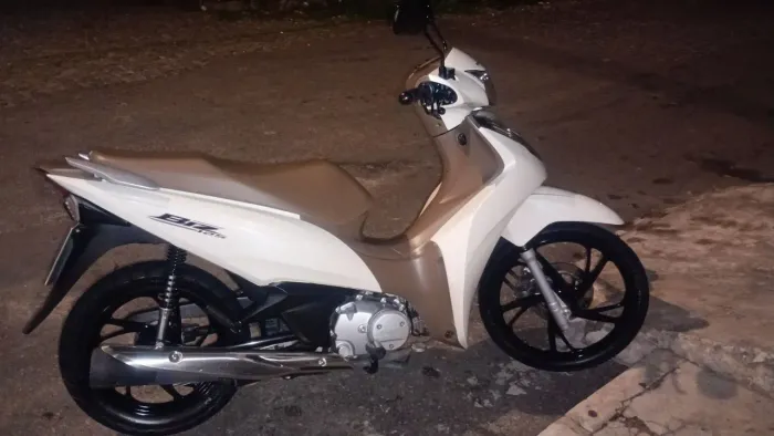 Biz 125 EX 2024 (moto extra super conservada)
