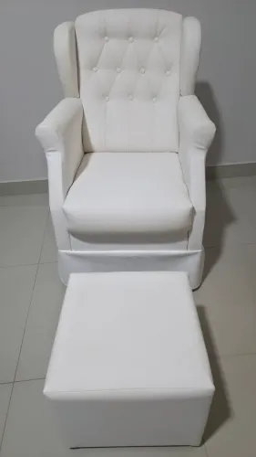 Vende-se Poltrona de Amamentação Phoenix Baby Letícia